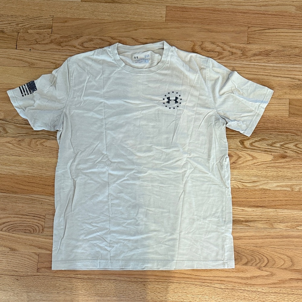 Under Armour Men's Short Sleeve Tee